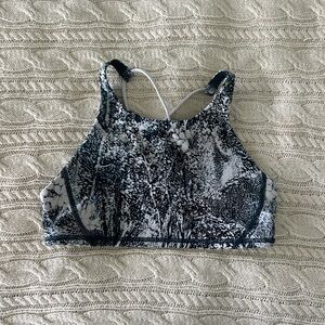 Black and White floral Lululemon Sports Bra